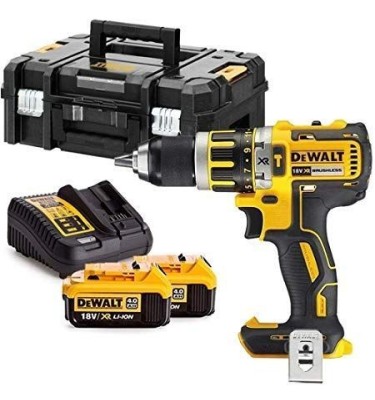 Wiertarko-wkrętarka z udarem XR 18V 2x4Ah DeWalt