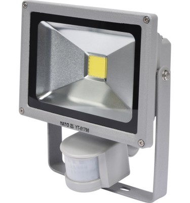 REFLEKTOR DIODOWY Z CZUJNIKIEM RUCHU 20W 1400LM